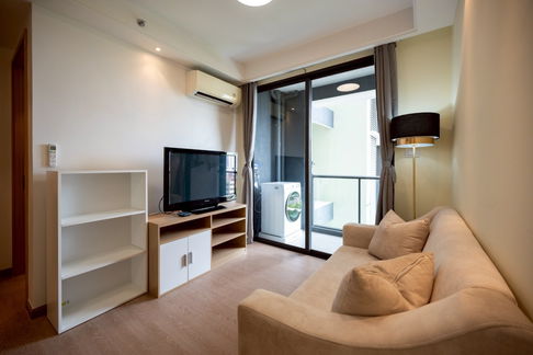 For Rent Condo REGAL SATHON - NARADHIWAS Building 1, Floor 10,1 bed room, Room size 32 sqm