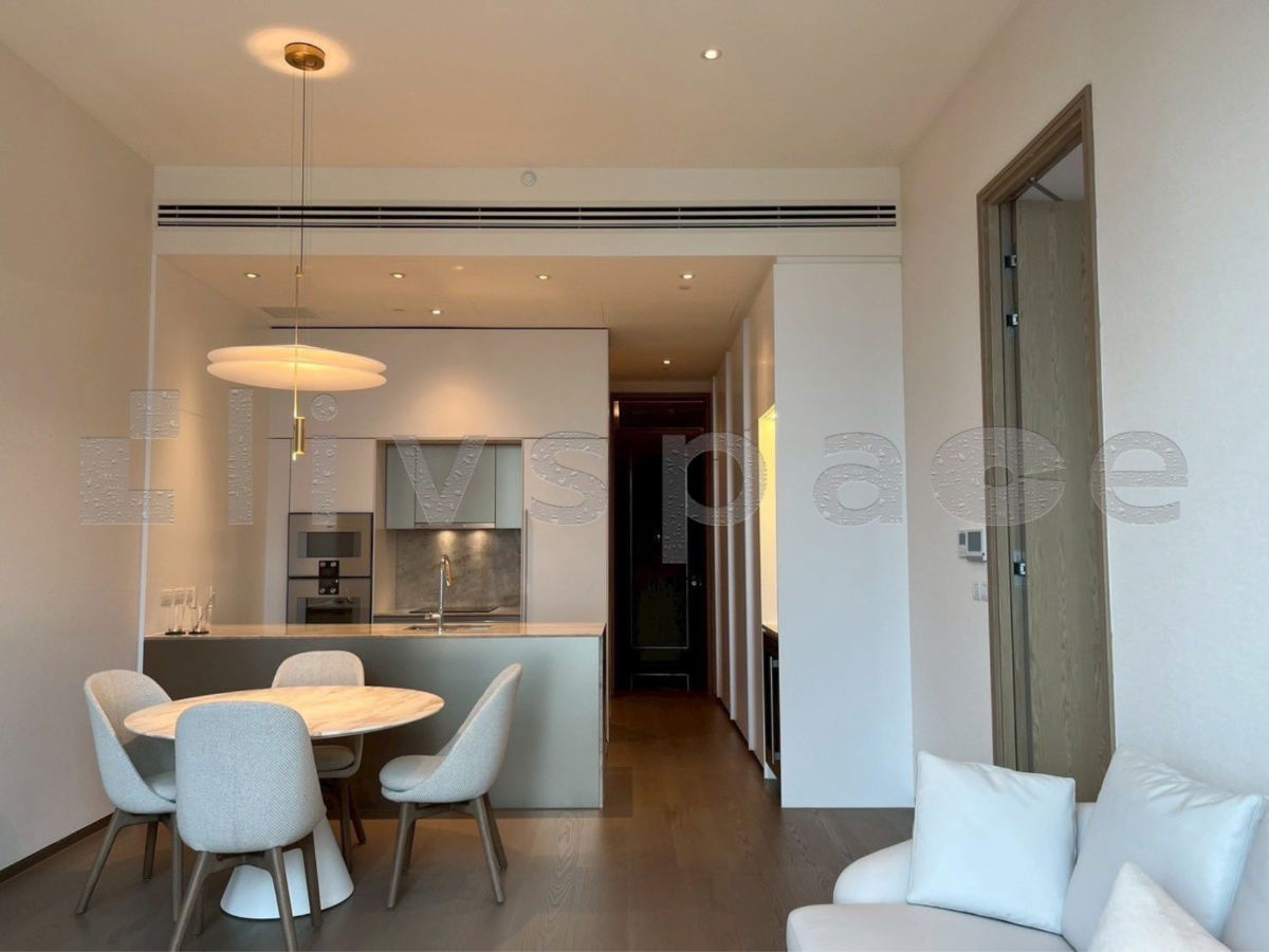 picture ▚ LE105ツ For Rent Scope Langsuan 1 Bed 83.68 Sqm!! ⭐ RARE ITEM Ultra Luxury, Global Designer Furnishings  - 4/6