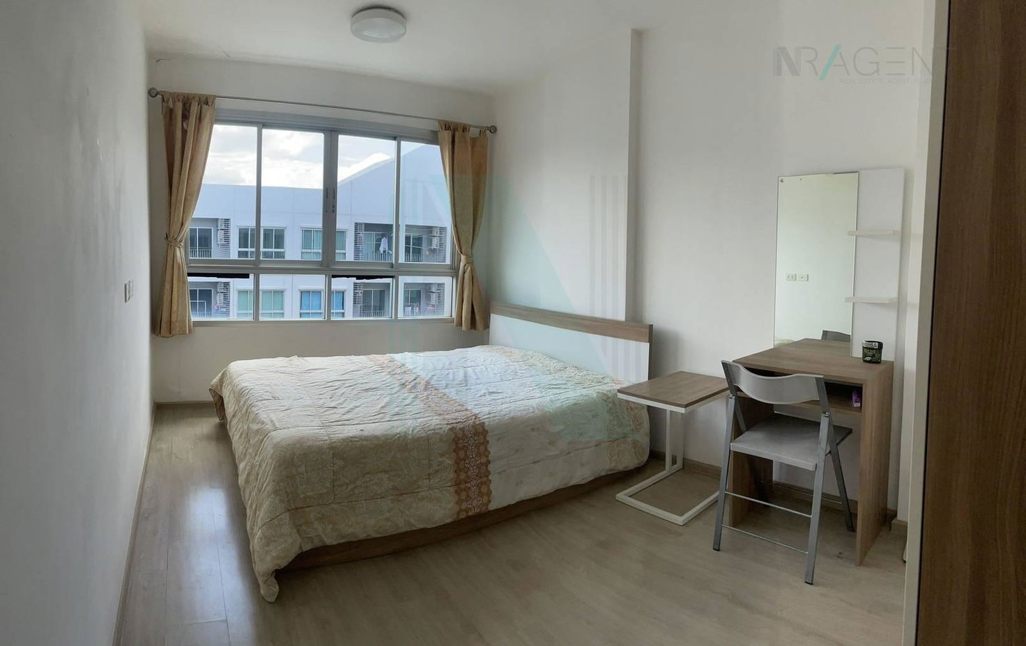 picture For Rent Condo ELIO CONDO Building c, Floor 8,1 bed room, Room size 30 sqm - 1/8