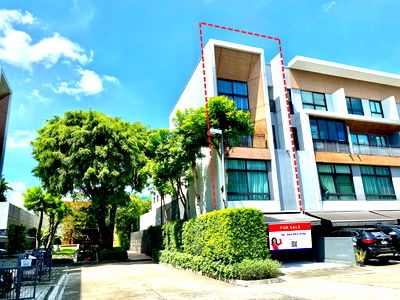 ทาวน์โฮม เขตลาดพร้าว : ขายด่วน! ทาวน์โฮม Arden ลาดพร้าว 71 หลังมุม ราคาถูกมาก แถมแอร์ ผ้าม่านทั้งหลัง เฟอร์นิเจอร์พร้อมเข้าอยู่!