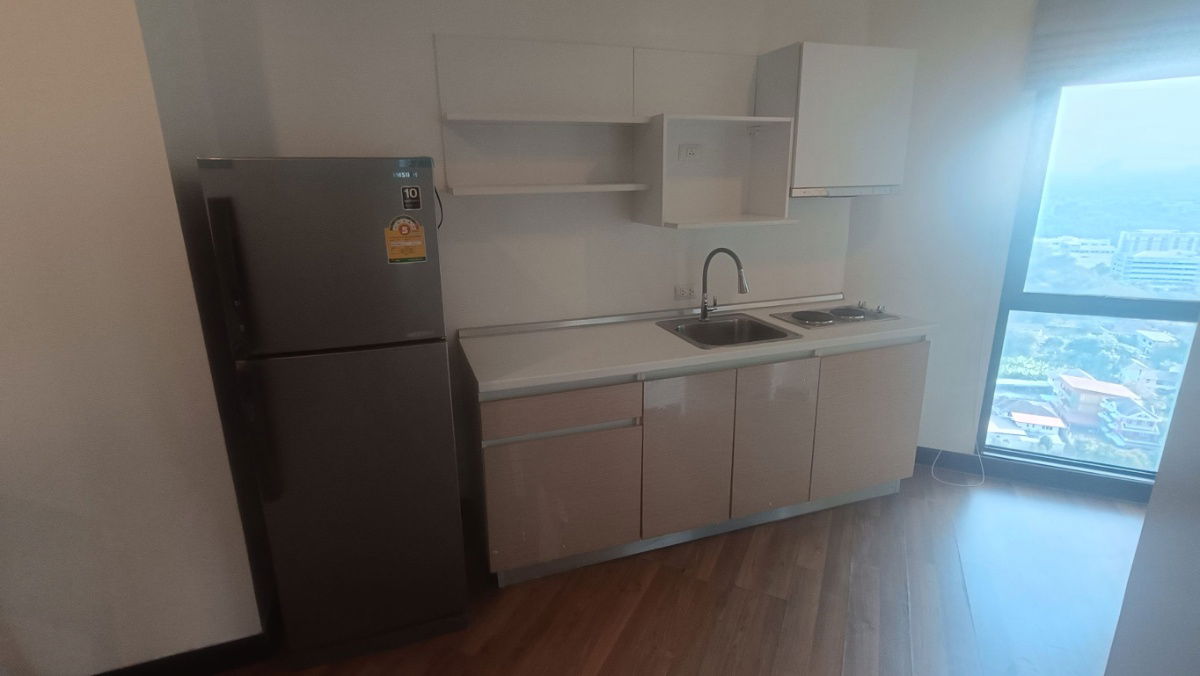 picture  For Rent  Akesin Place    11,000 - 9/10