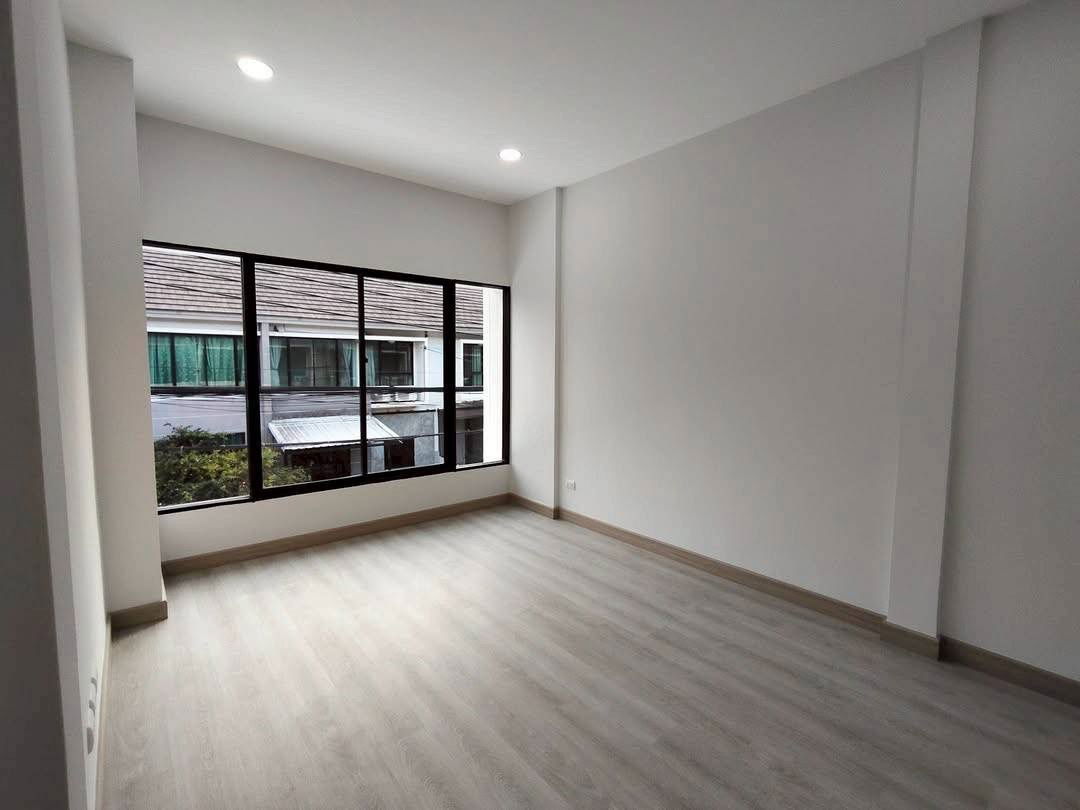 รูป ฟรีโอน! ทาวน์เฮ้าส์ 2 ชั้น เดอะวิลล่า บางบัวทอง | 3 นอน 21.8 ตร.วา ครัวลงเข็ม! | 2.19 ลบ. - รูปที่ 18/20