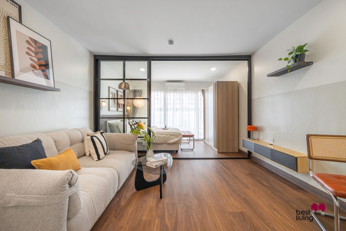 picture Rare 1-bed 40 sq.m. with south balcony and all-day cool airflow breez - 3/5