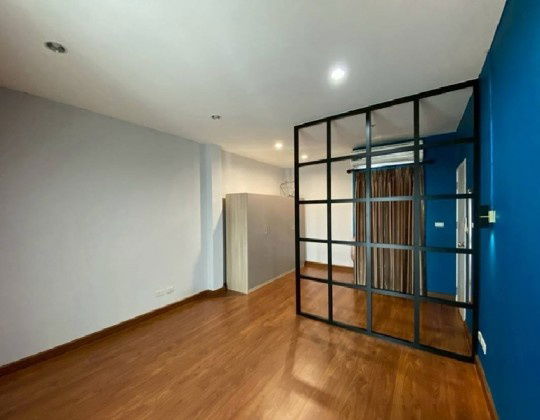 รูป ให้เช่าทาวน์โฮม 3 ชั้น โครงการ ดิเอ็กซ์คลูซีฟ วงแหวน รามอินทรา ถนนกาญจนาภิเษก  - รูปที่ 7/12