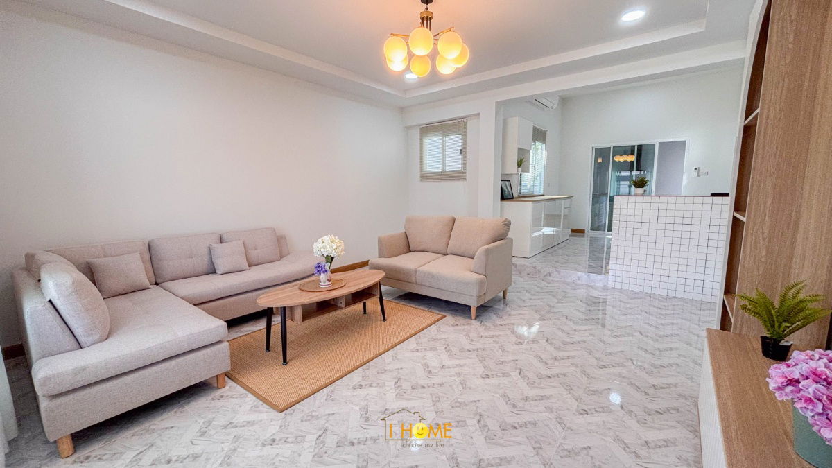 picture Single-storey detached house for sale  3 bedrooms 2 bathrooms and 2 parkings. - 12/36