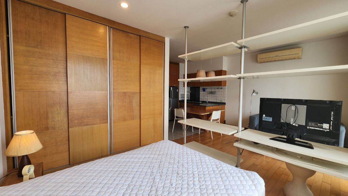 picture Villa Sathorn | Studio for rent Nice Icon Siam View Good Furnished and Good Location Close BTS Station - 8/12