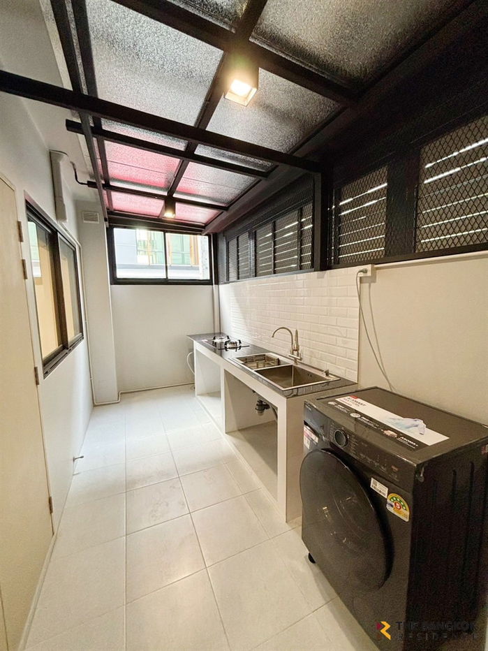 รูป Shizen Phatthanakan 32 🏡 ทาวน์โฮม 3.5 ชั้น หลังมุม พร้อมเฟอร์ฯ ใหม่ 💎 - รูปที่ 13/15