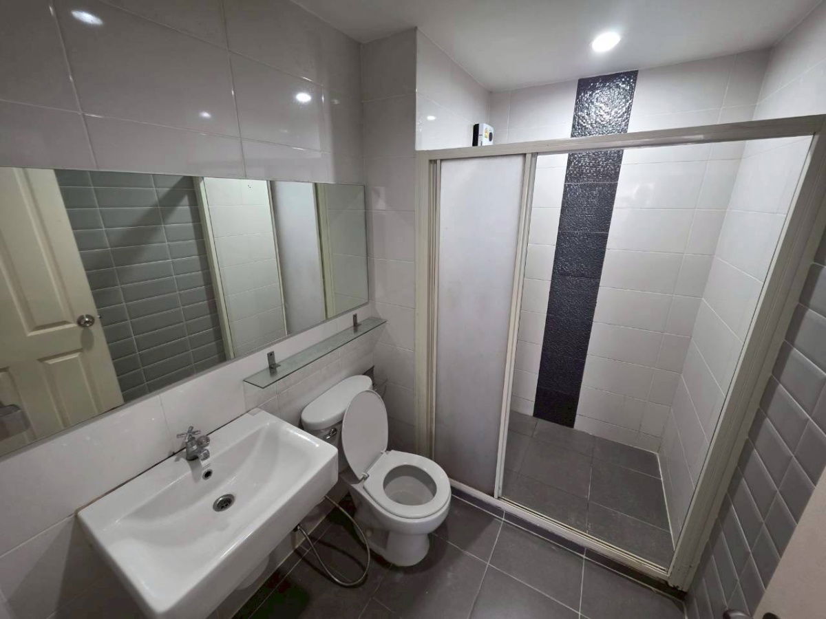 picture 🏙️ Aspire Rama 9 Condo for rent in a prime location in the heart of Rama 9 - 5/7