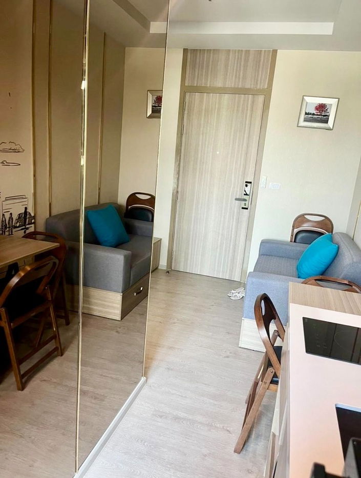 picture code : E93 Altitude Unicorn Sathorn–Thapra - 5/12