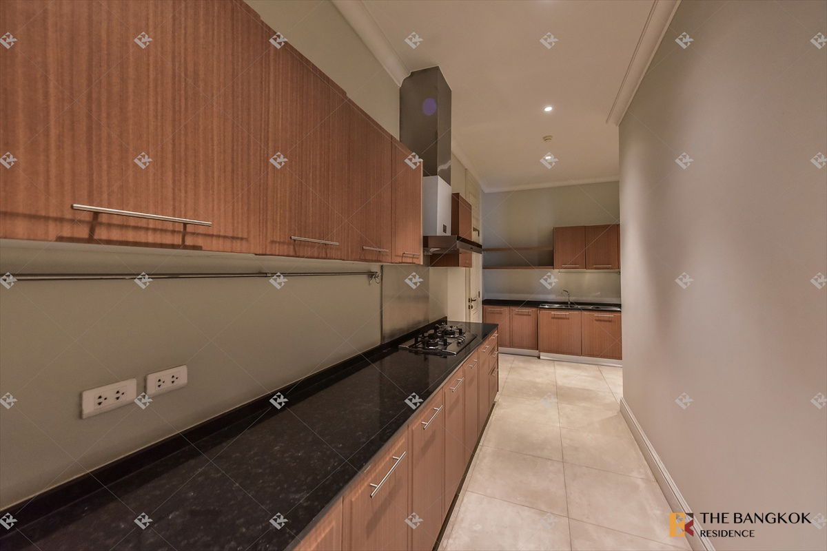 picture The Royal Residence Kaset-Nawamin combines the prosperity of the potential location. - 27/42