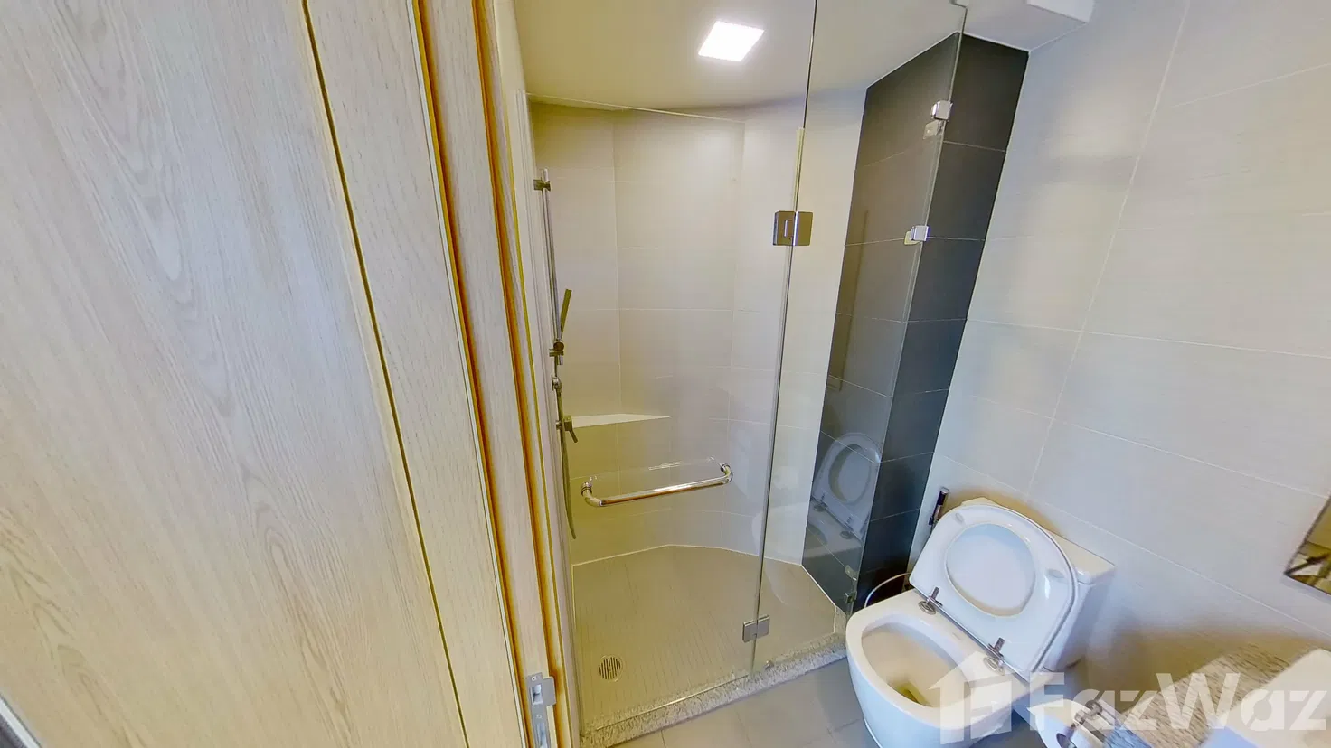 รูป คอนโดให้เช่า 3 ห้องนอน ในโครงการ มิลเลนเนียม เรสซิเดนซ์ 1098110 - รูปที่ 46/54