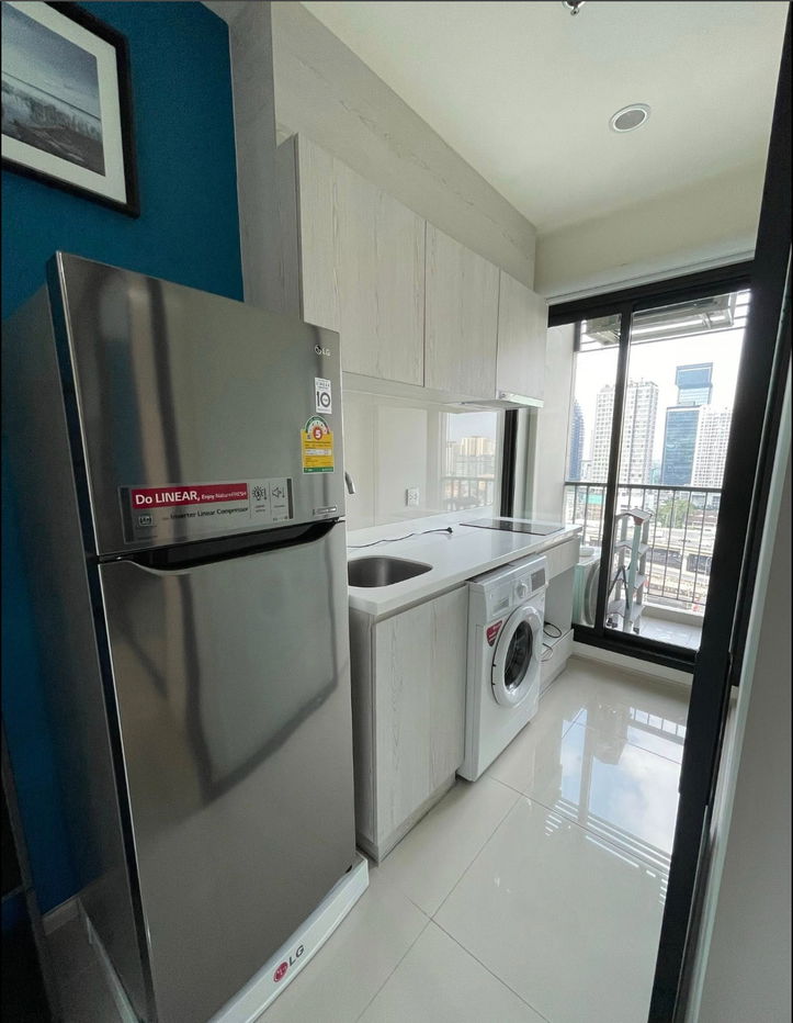 picture Available 1Jan26! Life Asoke. 1bed 29sqm. Line id: @pfagent - 6/6