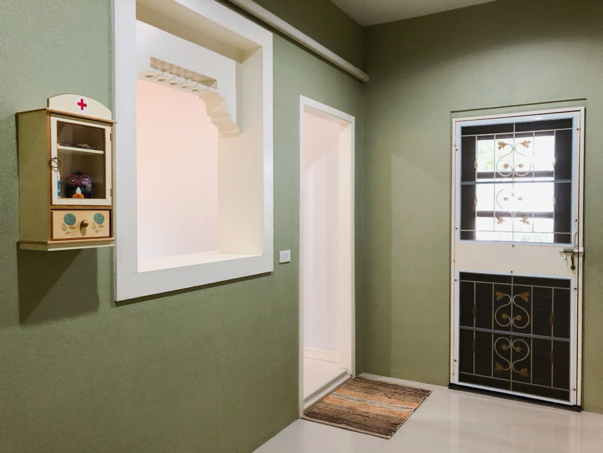 รูป ขายบ้านเดี่ยวชั้นเดียว  3 ห้องนอน  2 ห้องน้ำ  1 ห้องครัว  1 ที่จอดรถ - รูปที่ 8/21