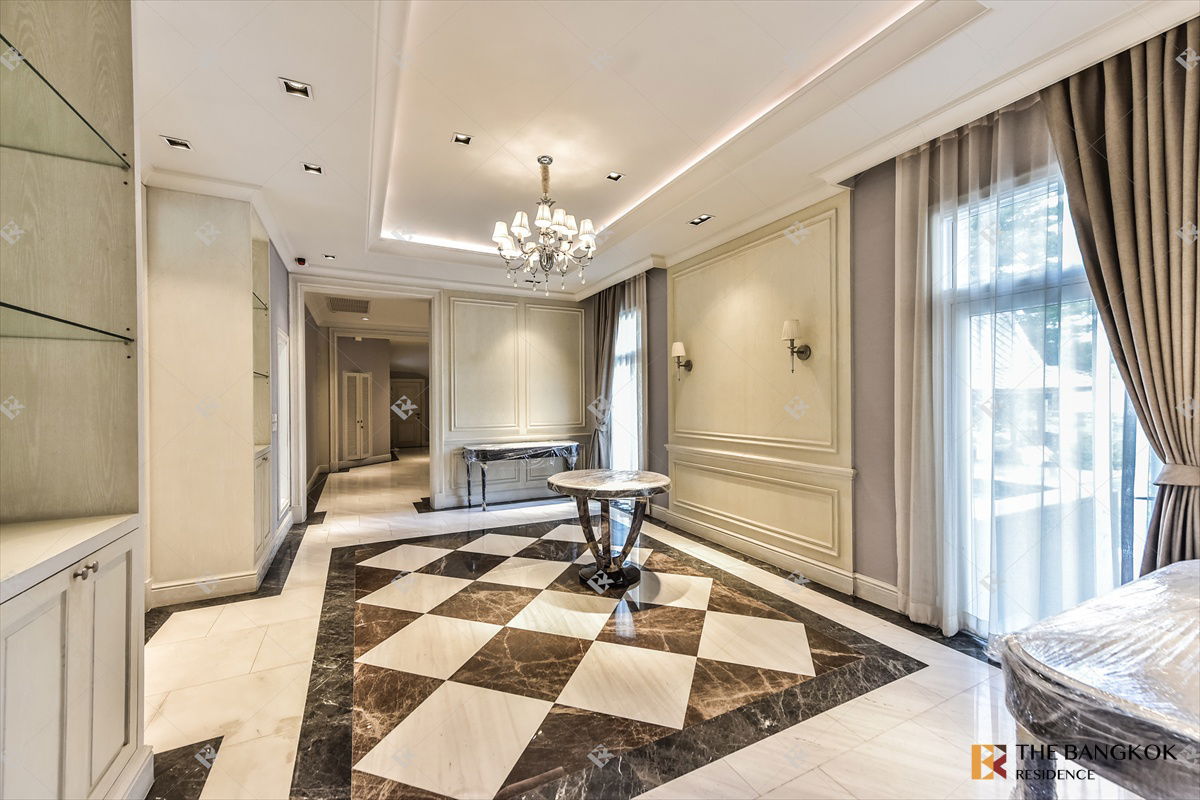 picture The Royal Residence Kaset-Nawamin combines the prosperity of the potential location. - 19/42