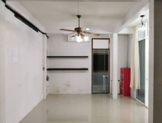 รูป ให้เช่าสำนักงานบ้านเดี่ยว 2 ชั้น ย่านลาดพร้าว ซอยลาดพร้าว 44 เหมาะเป็นสำนักงาน , Studio , ขายของ Online จดบริษัทได้ - รูปที่ 8/10