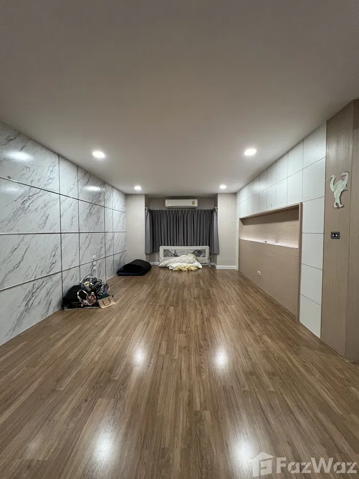 รูป ทาวน์เฮ้าส์ให้เช่า 10 ห้องนอน ใน บางบำหรุ, กรุงเทพมหานคร 1403076 - รูปที่ 8/15