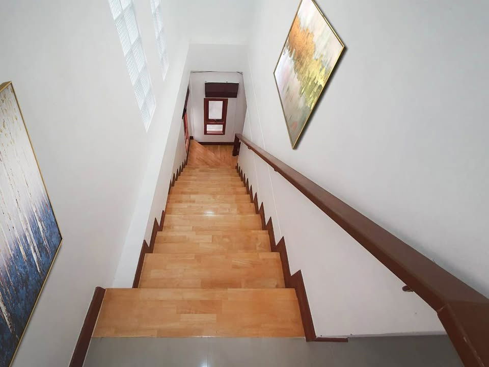 รูป HR3080ให้เช่าบ้านเดี่ยว หลังใหญ่เนื้อที่ 90 ตรว.ย่านประชาชื่น ใกล้สถานีกลางบางซื่อ เดินทางสะดวกใกล้ทางด่วน - รูปที่ 4/36