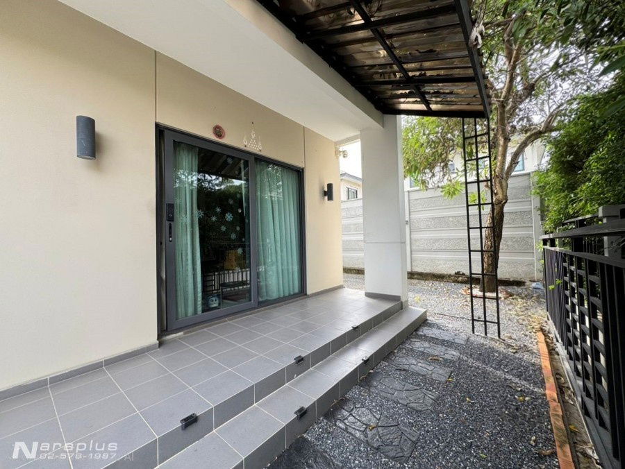 รูป 68121148 : ขายบ้านเดี่ยว 2 ชั้น หลังริม ขนาด 3 ห้องนอน บนที่ดิน 58.1 ตารางวา หมู่บ้าน Centro ราชพฤกษ์ 2 นนทบุรี บ้านสวย - รูปที่ 4/20