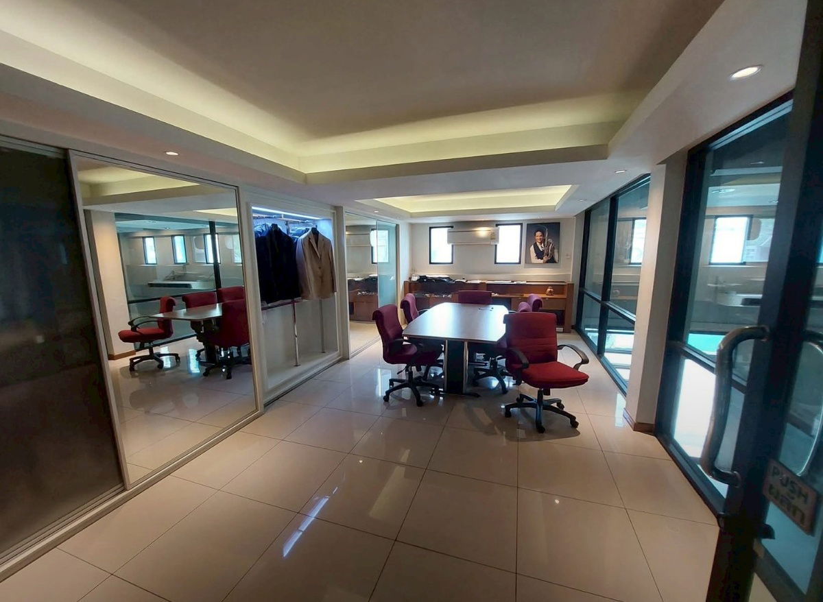 picture LTH13713 – Home Office for Rent | Charoen Rat 7 | 700 sqm | 5 Rooms 5 Baths | Near BTS Surasak | 75K/Month  - 6/10