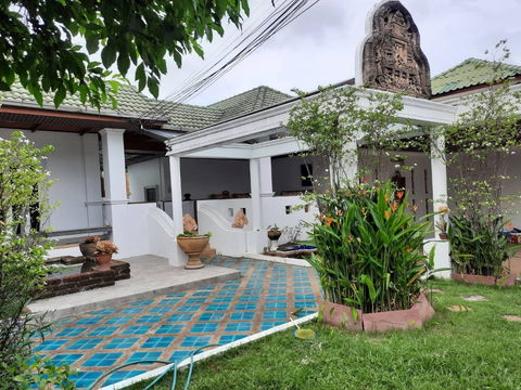 ขายบ้านเดี่ยว 9.9 ล้าน พัทยา - เนินพลับหวาน