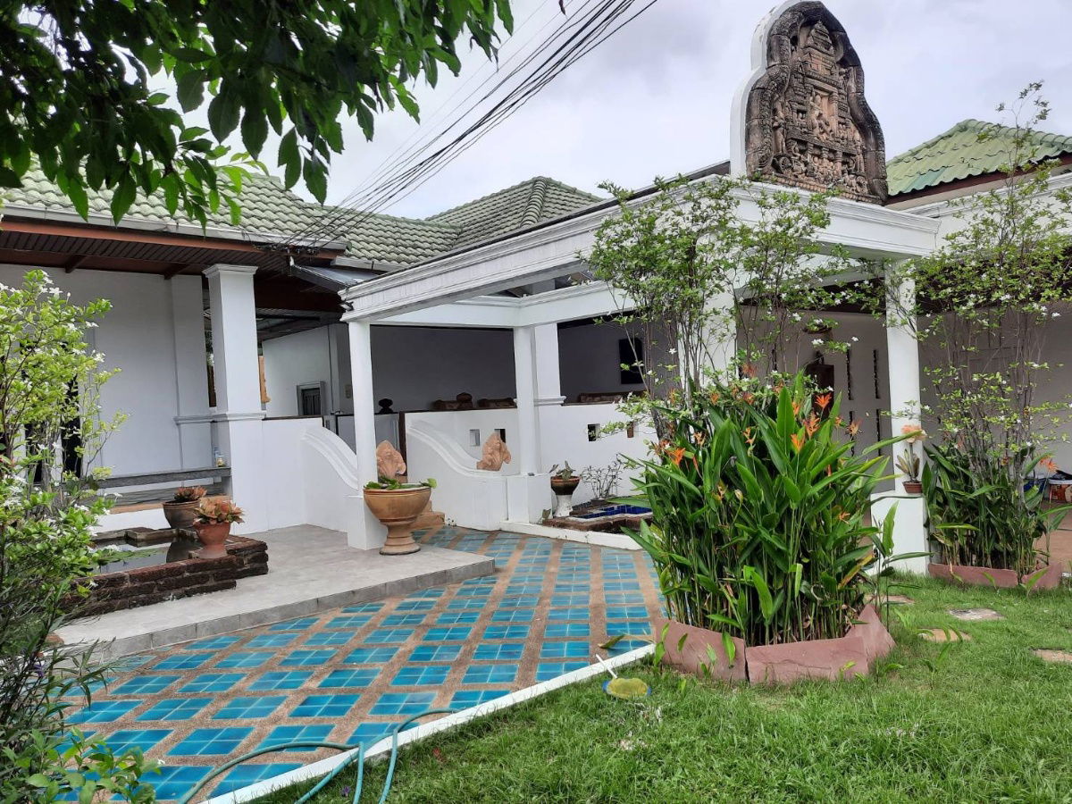 picture For sale house 9.9 million Pattaya - Nern Plabwan - 1/25