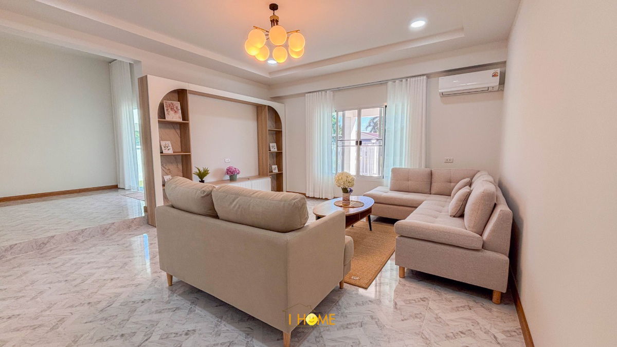 picture Single-storey detached house for sale  3 bedrooms 2 bathrooms and 2 parkings. - 11/36