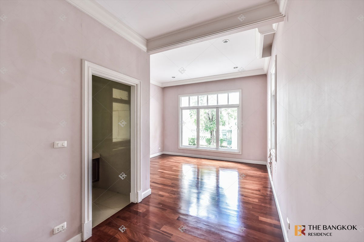 picture The Royal Residence Kaset-Nawamin is located in the convenience of Kaset-Nawamin area. - 26/39