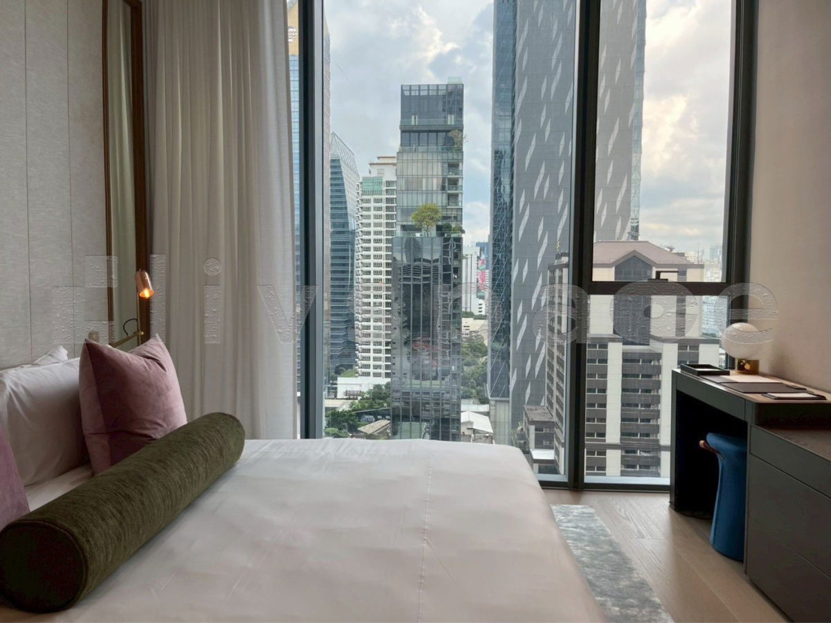 picture ▚ LE105ツ For Rent Scope Langsuan 1 Bed 83.68 Sqm!! ⭐ RARE ITEM Ultra Luxury, Global Designer Furnishings  - 5/6