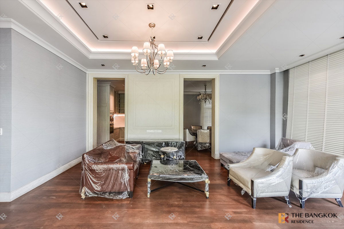 picture The Royal Residence Kaset-Nawamin combines the prosperity of the potential location. - 15/42