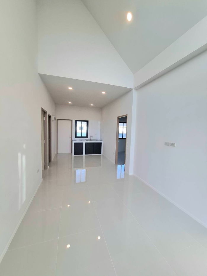 รูป ขายบ้านเดี่ยวชั้นเดียวสไตร์นอร์ดิก 3 ห้องนอน 2 ห้องน้ำ 1 ห้องครัว 2 ที่จอดรถ - รูปที่ 3/13