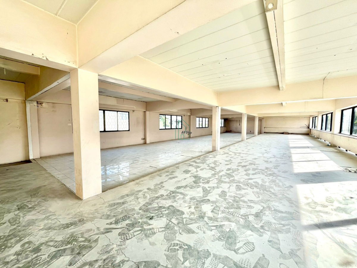 รูป ให้เช่า พื้นที่ชั้นลอย 280 ตร.ม. ซอยพระราม 9 ซ.19 ใกล้เอกมัย ทองหล่อ ทางด่วนเอกมัย-รามอินทรา เหมาะทำออฟฟิศ คลีนิค หน้าร้านและธุรกิจขนาดย่อม - รูปที่ 5/11