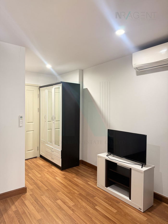 picture For Rent Condo REGENT HOME SUKHUMVIT 81 Building B, Floor 3,1 bed room, Room size  sqm - 5/8