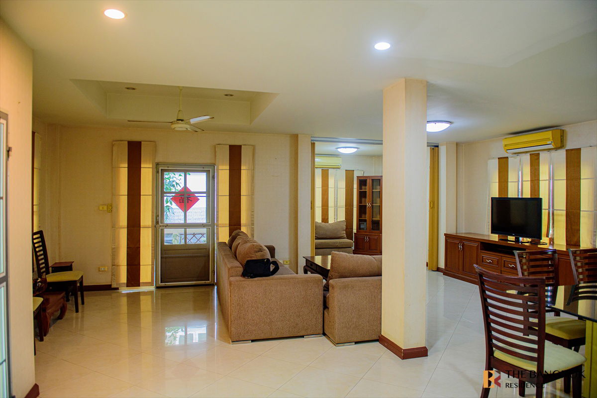 รูป Perfect Place Ramkhamhaeng 164 ติดโรงเรียน นานาชาติร่วมฤดี  - รูปที่ 9/11