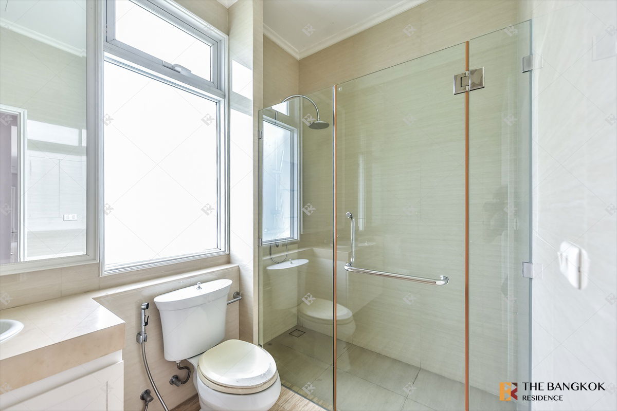 picture The Royal Residence Kaset-Nawamin is located in the convenience of Kaset-Nawamin area. - 39/39