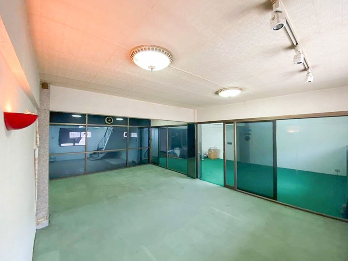 รูป 📍ปล่อยต่อ กำไรตั้งแต่ซื้อ อาคารพาณิชย์ 4.5 ชั้น 2 คูหา หมู่บ้าน สินธร แฮปปี้แลนด์ เพียง 6.1 ล้าน - รูปที่ 3/25