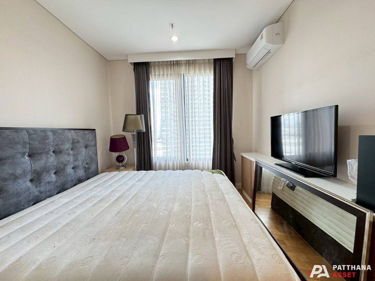 picture Villa Asoke 1 bedroom, beautiful room, fully furnished, in the heart of Asoke, near MRT Phetchaburi - 1/9