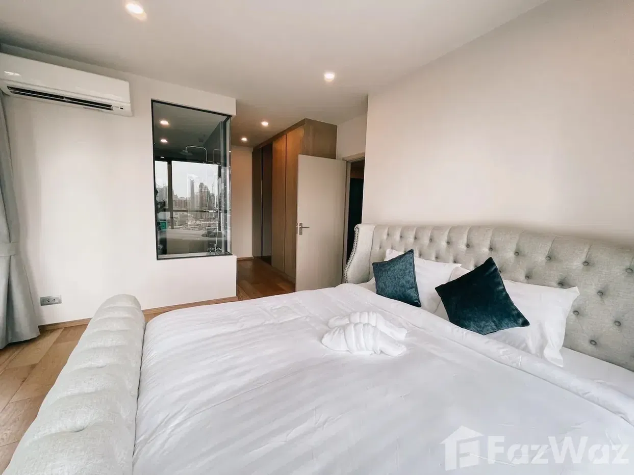 picture Luxury 2 Bed 2 Bath with Bathtub near BTS Chidlom CBD 5364612 - 5/12