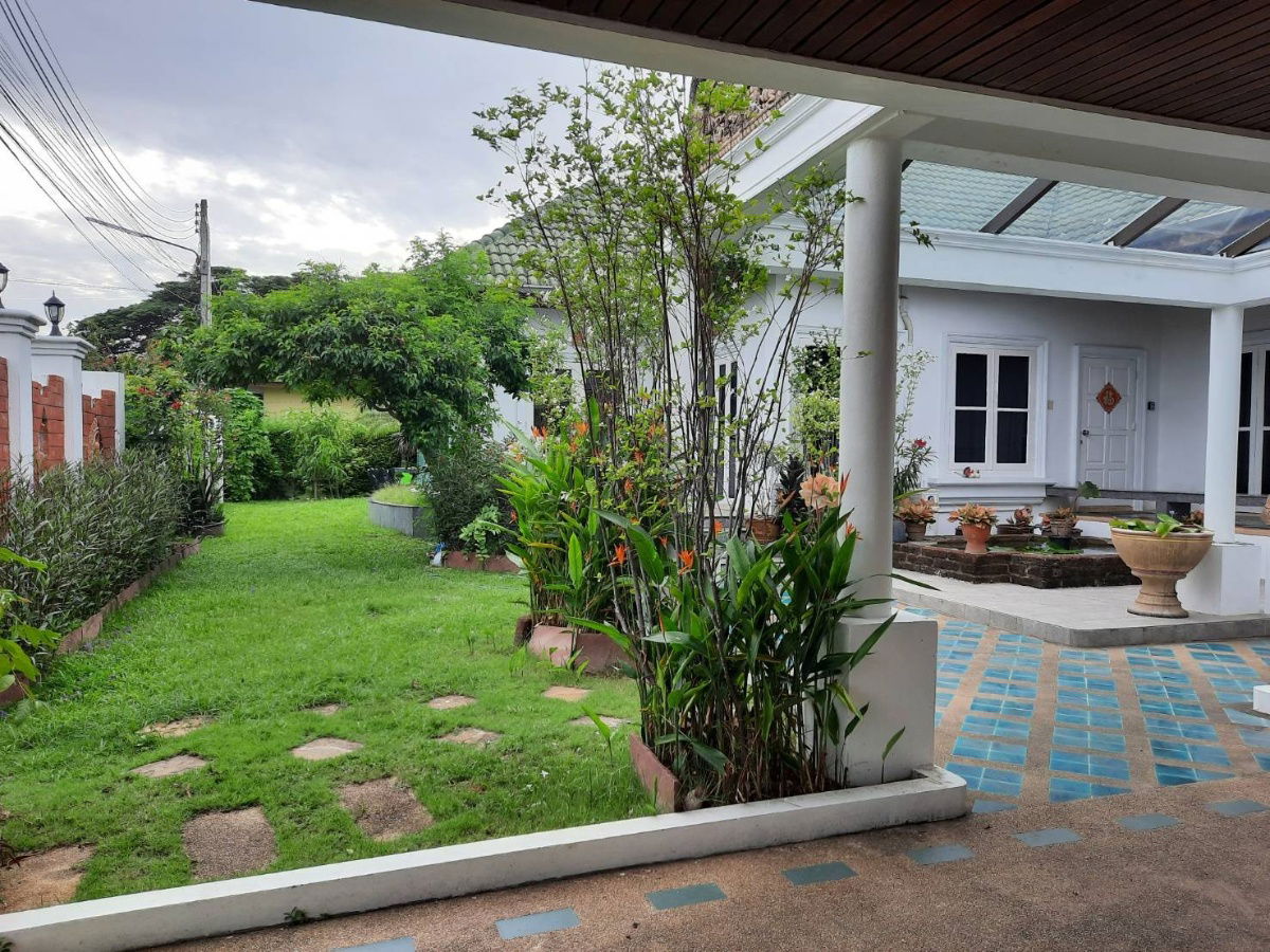 picture For sale house 9.9 million Pattaya - Nern Plabwan - 2/25