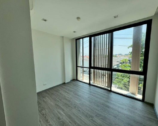 รูป ให้เช่าทาวน์โฮม 3.5 ชั้น หลังมุม / โครงการ บ้านออเทนส์ นาคนิวาส 48 ลาดพร้าว 71 จดบริษัทได้ - รูปที่ 6/11