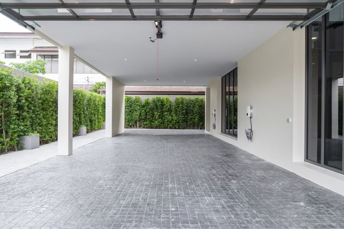 picture For rent ELSE Sukonthasawat 26 Modern Luxury Home office - 8/8