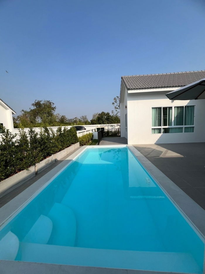 รูป ให้เช่าบ้าน Pool Villa ชั้นเดียว 3 ห้องนอน 2 ห้องน้ำ 1 ห้องรับแขก 1 ห้องครัว   - รูปที่ 2/11