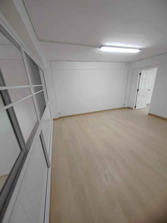 รูป HR3081ให้เช่าอาคาร 4 ชั้น มีดาดฟ้า ย่านประดิพัทธ์ ใกล้รพ.วิชัยยุทธ ทำเลเดินทางสะดวก เหมาะทำออฟฟิศ อยู่อาศัย ทำAirbnb - รูปที่ 2/31