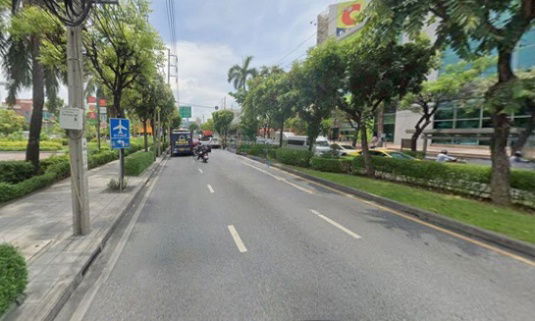 รูป ขายที่ดินแปลงใหญ่ ติดห้าง 2 ฝั่ง บนถนนพระรามที่ 4 - รูปที่ 2/3