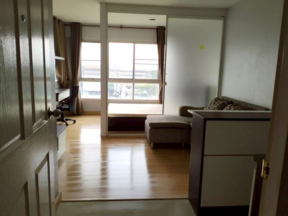 รูป JK2 6868729 : ไมล์สโตน แอท เสรีไทย - รูปที่ 4/6