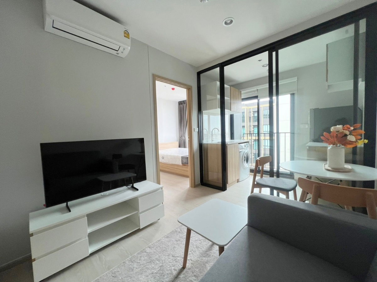 รูป ให้เช่า นิว คอนเน็กซ์ คอนโด ดอนเมือง ตึก C 25 ตร.ม.ห้องใหม่ เฟอร์ครบ มีเครื่องซักผ้า ใกล้สนามบิน (TR1216) - รูปที่ 1/10