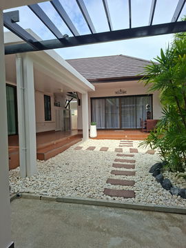 Thai Bali Style Haus in zentraler Lage