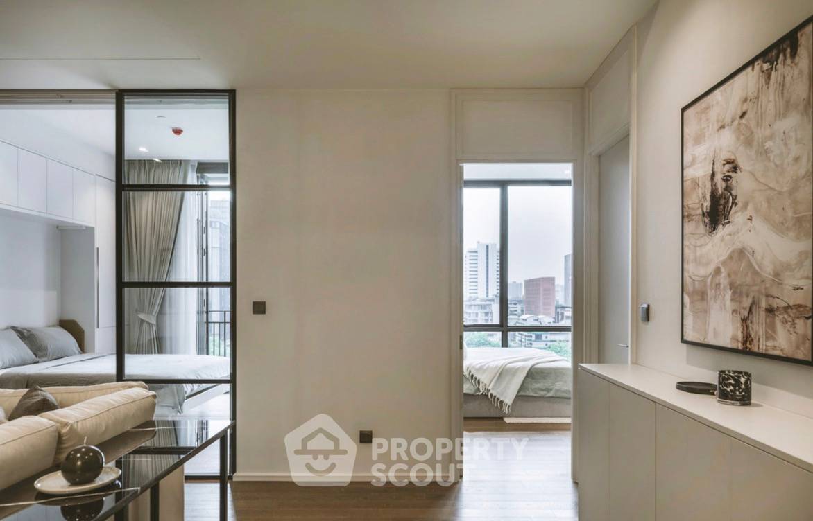 picture 2-BR Condo at Muniq Langsuan near BTS Ratchadamri (ID 2464163) - 3/8