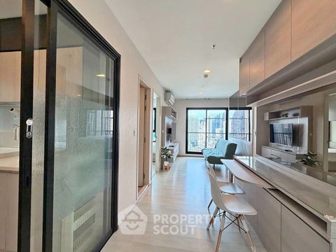 2-BR Condo at Life Asoke near ARL Makkasan (ID 2458115)