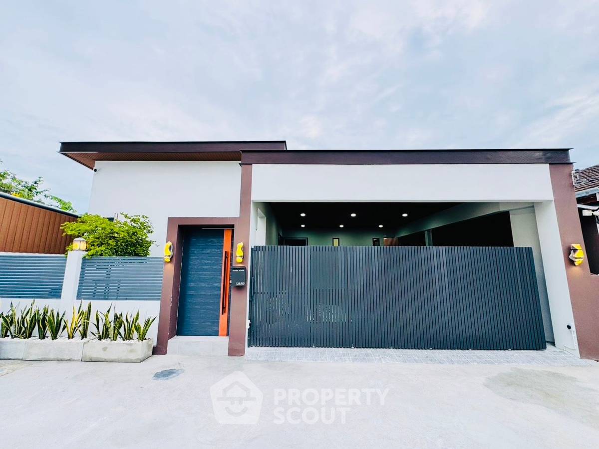 รูป วิลล่า 3-ห้องนอน ใกล้ พัทยากลาง (ID 2465619) - รูปที่ 1/9