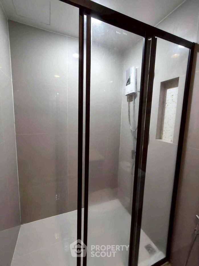 picture 1-BR Condo at XT Huaikhwang near MRT Huai Khwang (ID 2464568) - 11/12